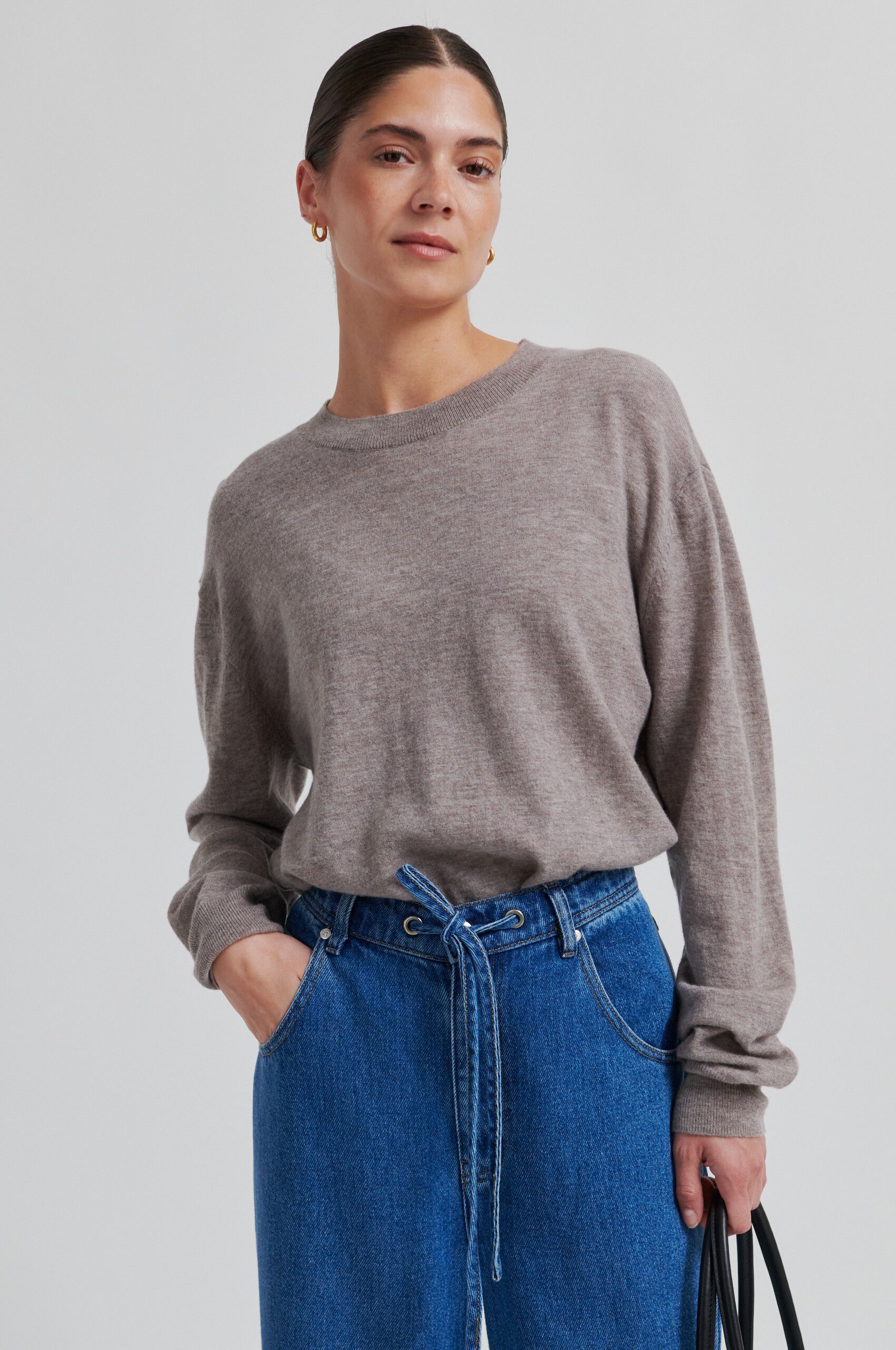 Claro Knit O-Neck