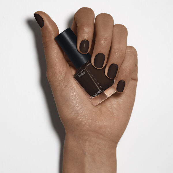 Nail Polish Raisin Black