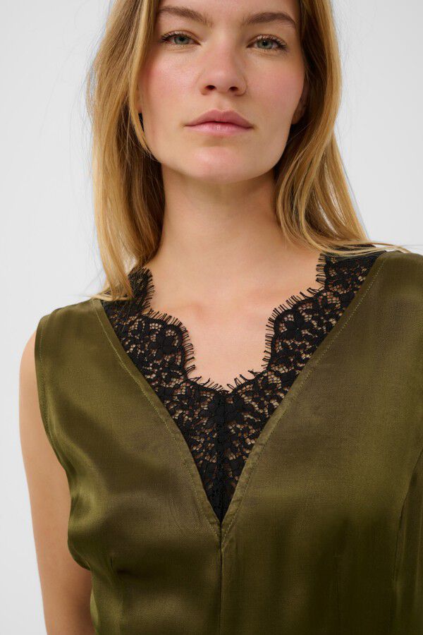 SLIrini Lace Dress