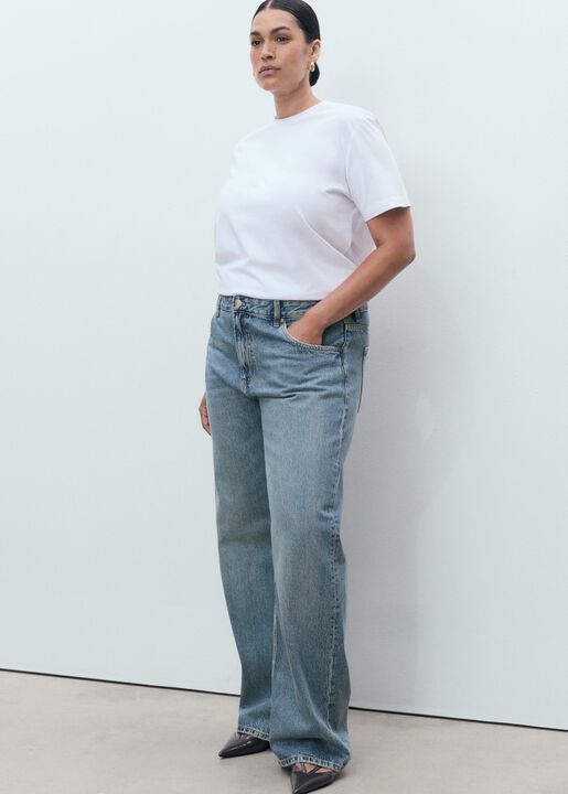 JEANS. -- MIAMI