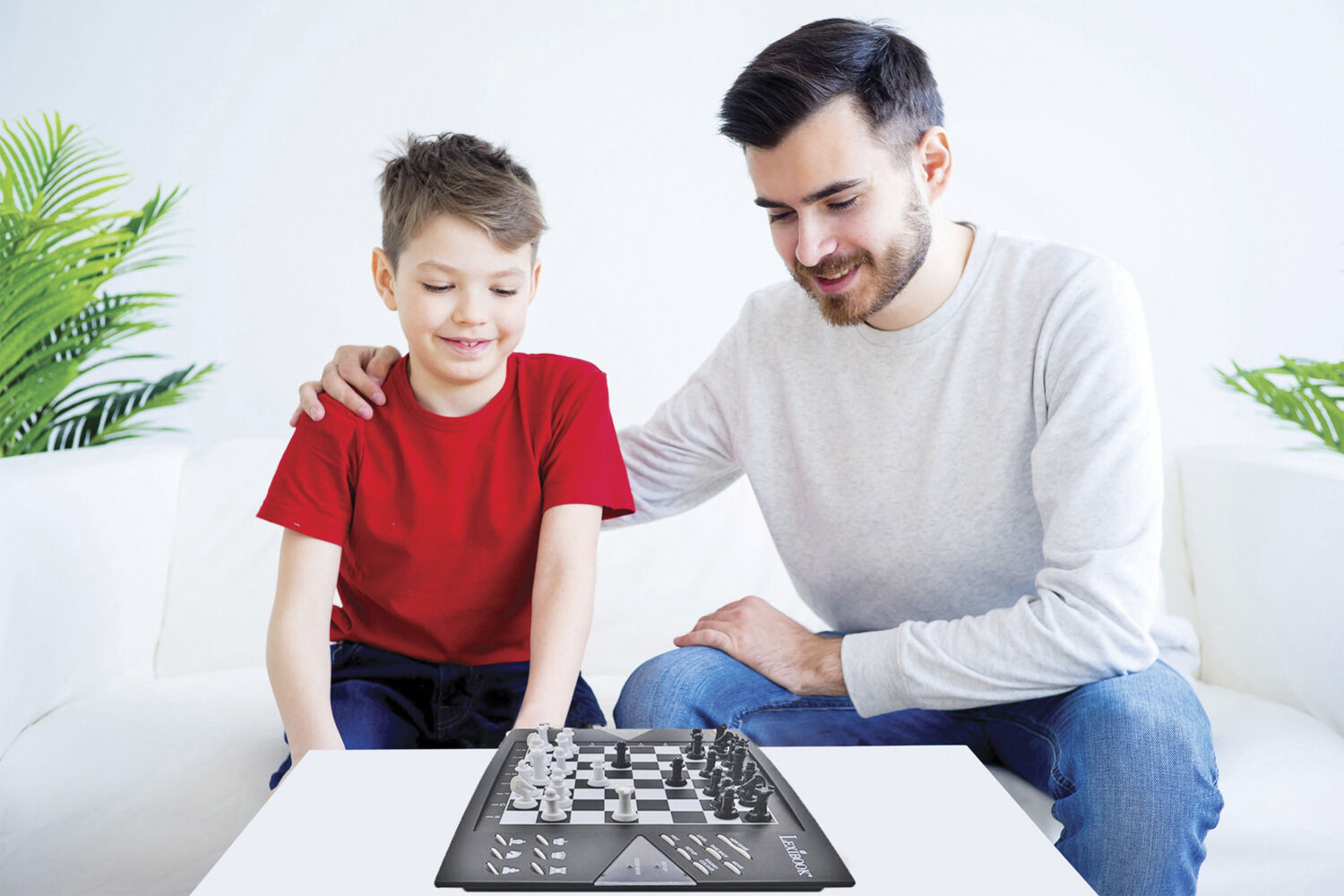Chess elite electronic chess game