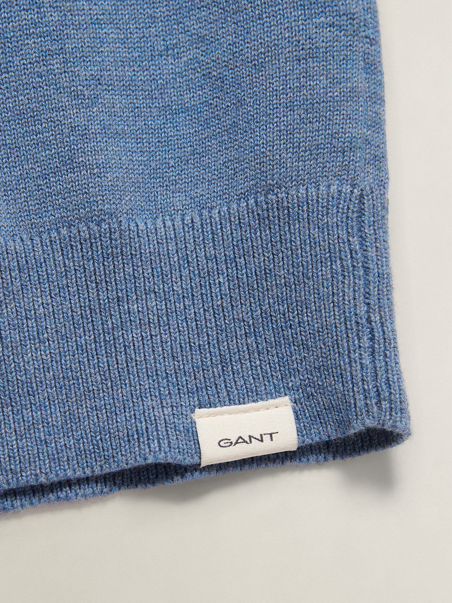 Shield Knitted V Neck Ls Polo