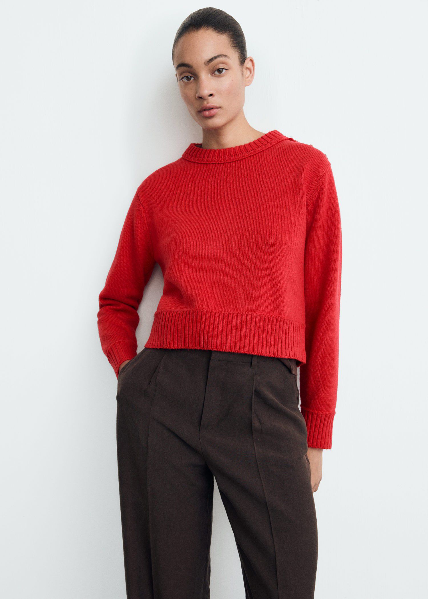 Knitted sweater with jewel buttons