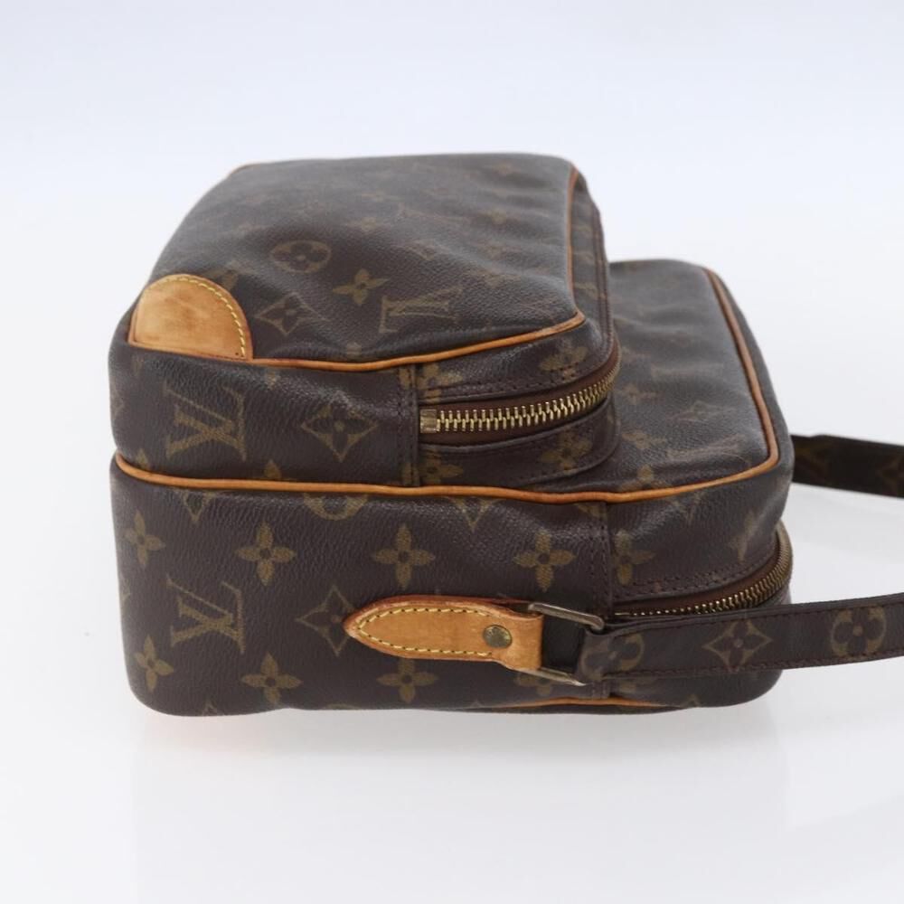 Louis Vuitton Messenger