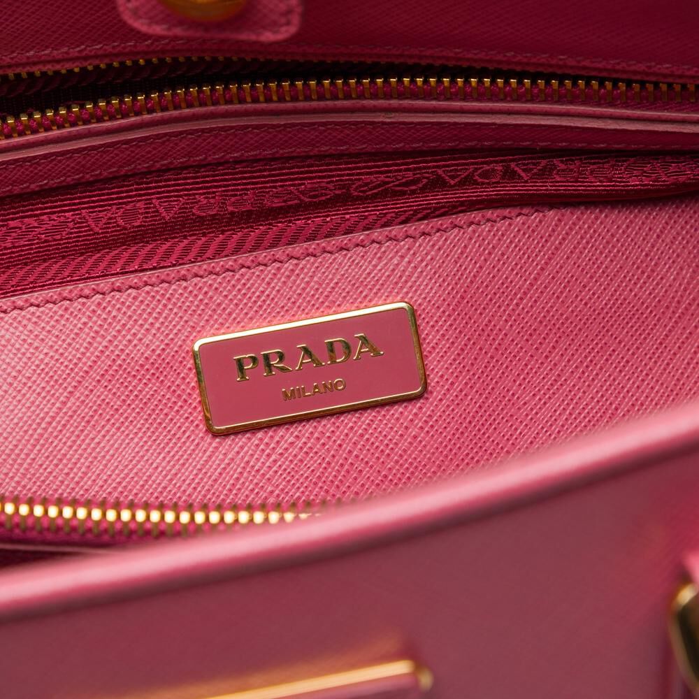 Prada Promenade