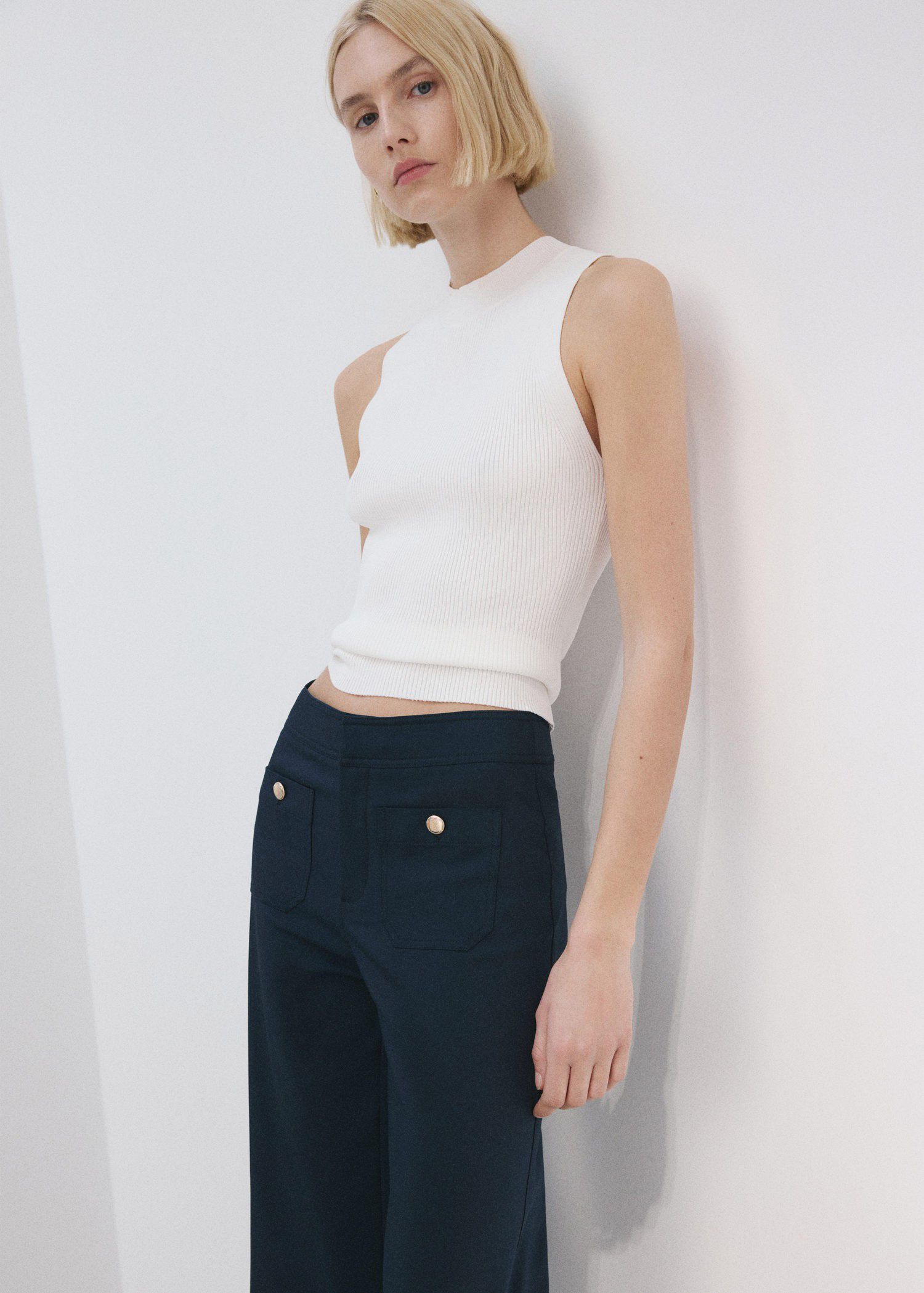 Straight trousers with jewel button