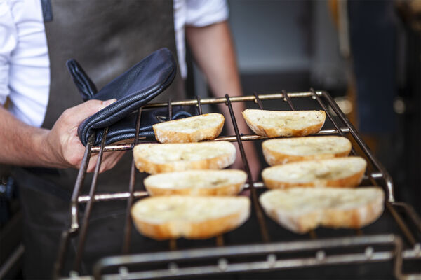 Klassisk Ultimativ Grill&Ovn handske SORT