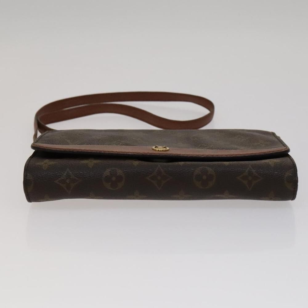 Louis Vuitton Shoulder Bags