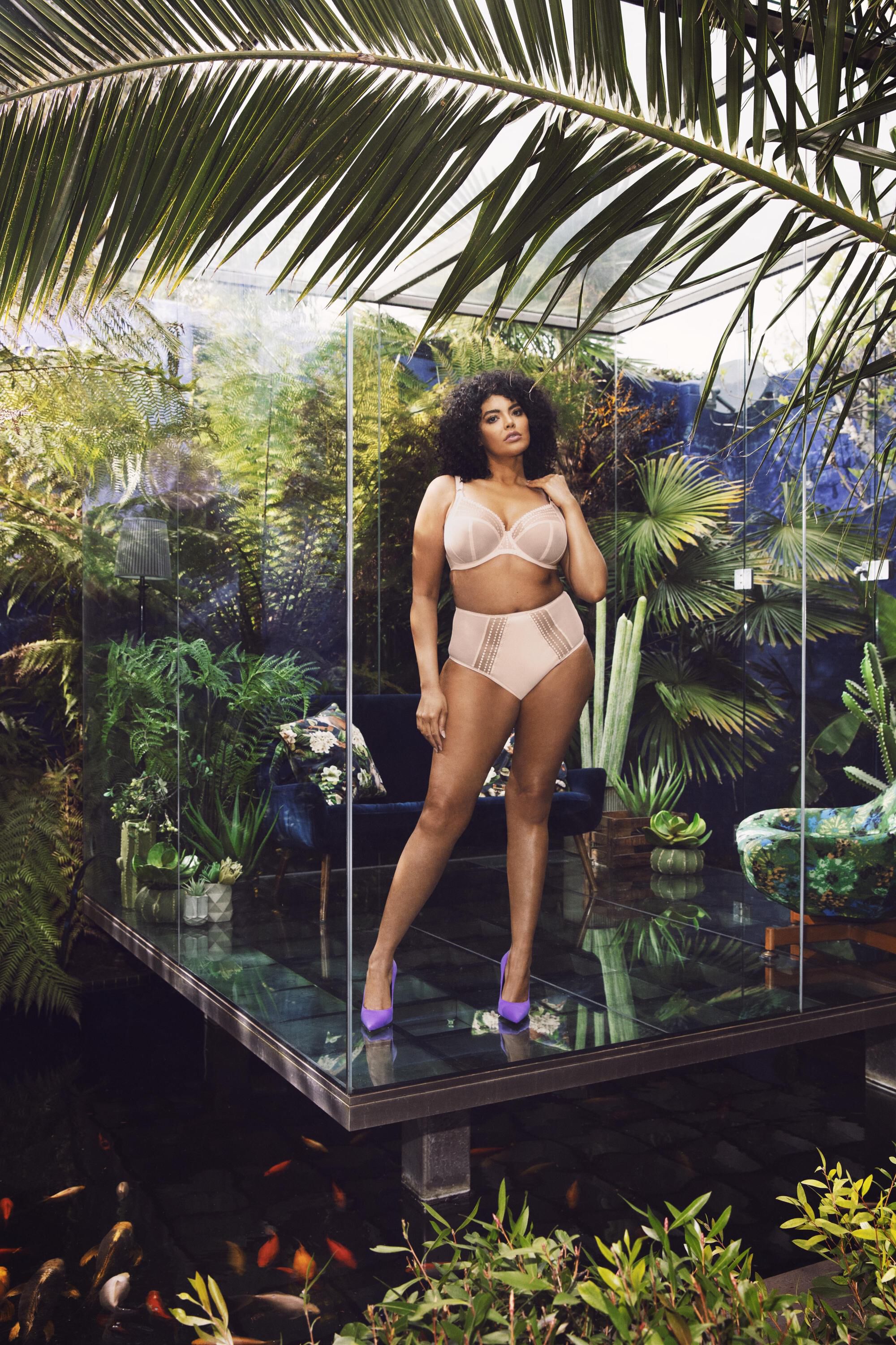 MATILDA UW PLUNGE BRA