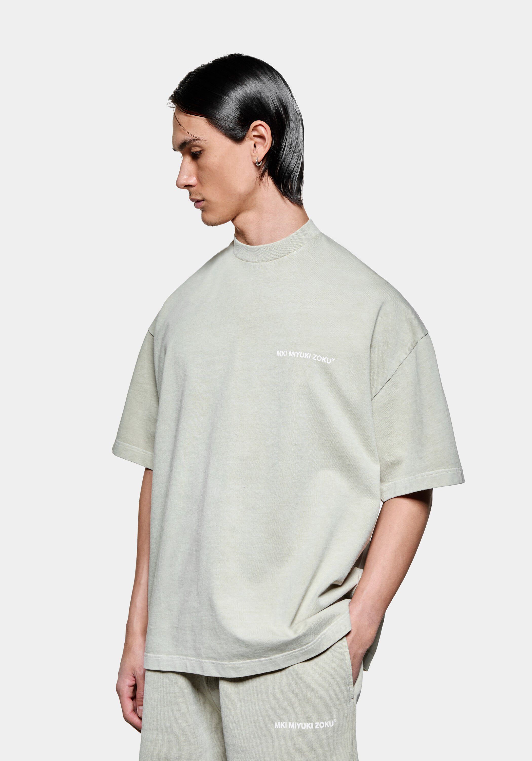 UNIFORM T-SHIRT