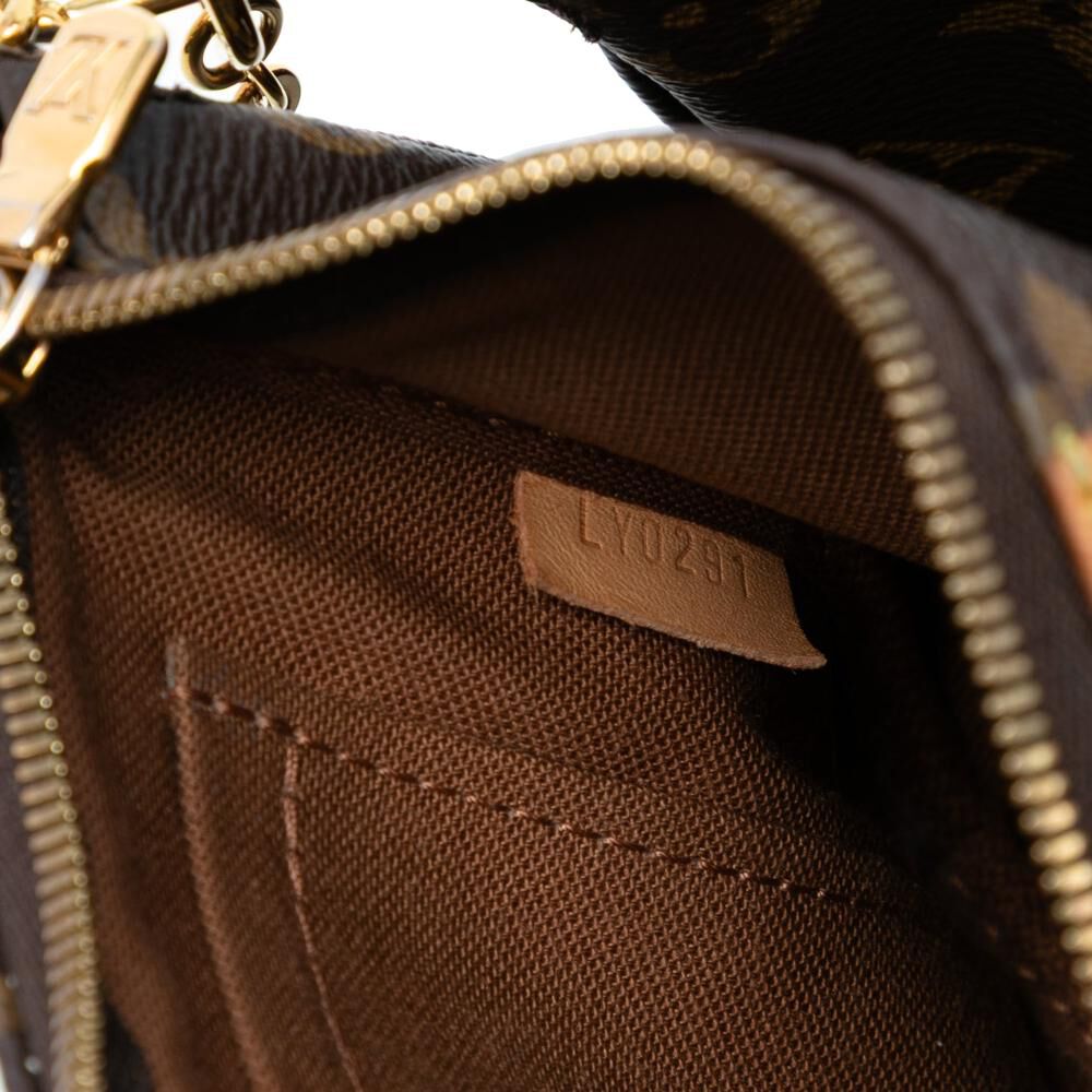 Louis Vuitton Pochette Accessoires
