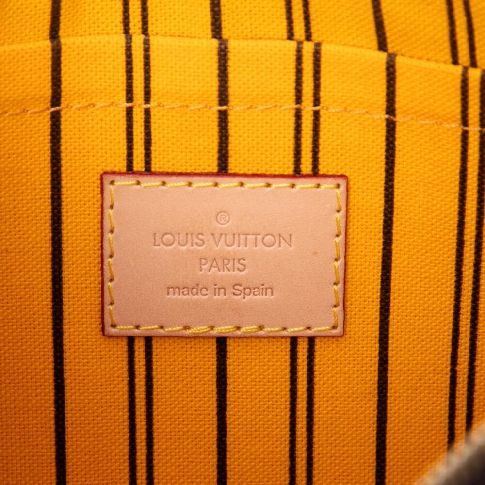 Louis Vuitton Pouch
