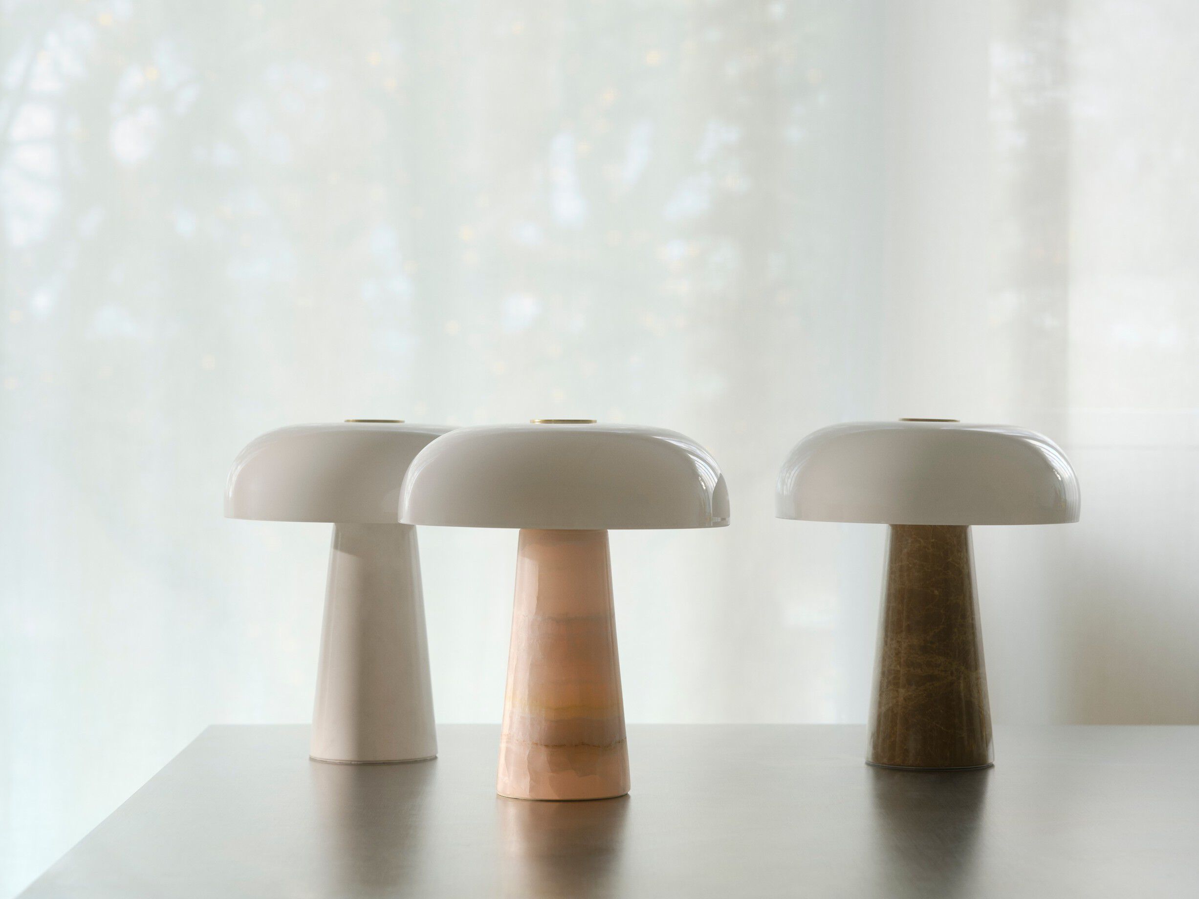 GLOSSY MINI TABLE E14 G45 WHITE