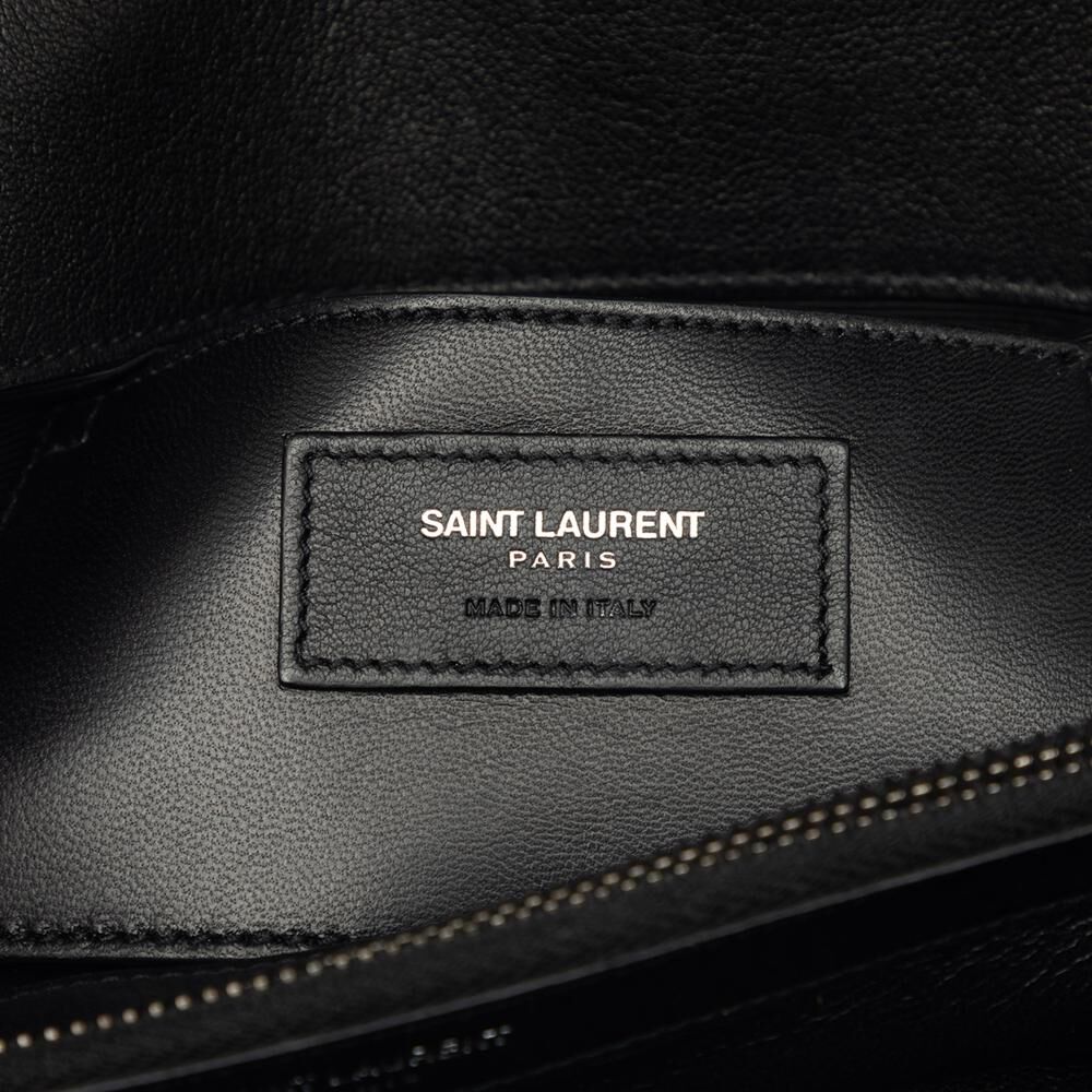 Yves Saint Laurent Shoulder Bag