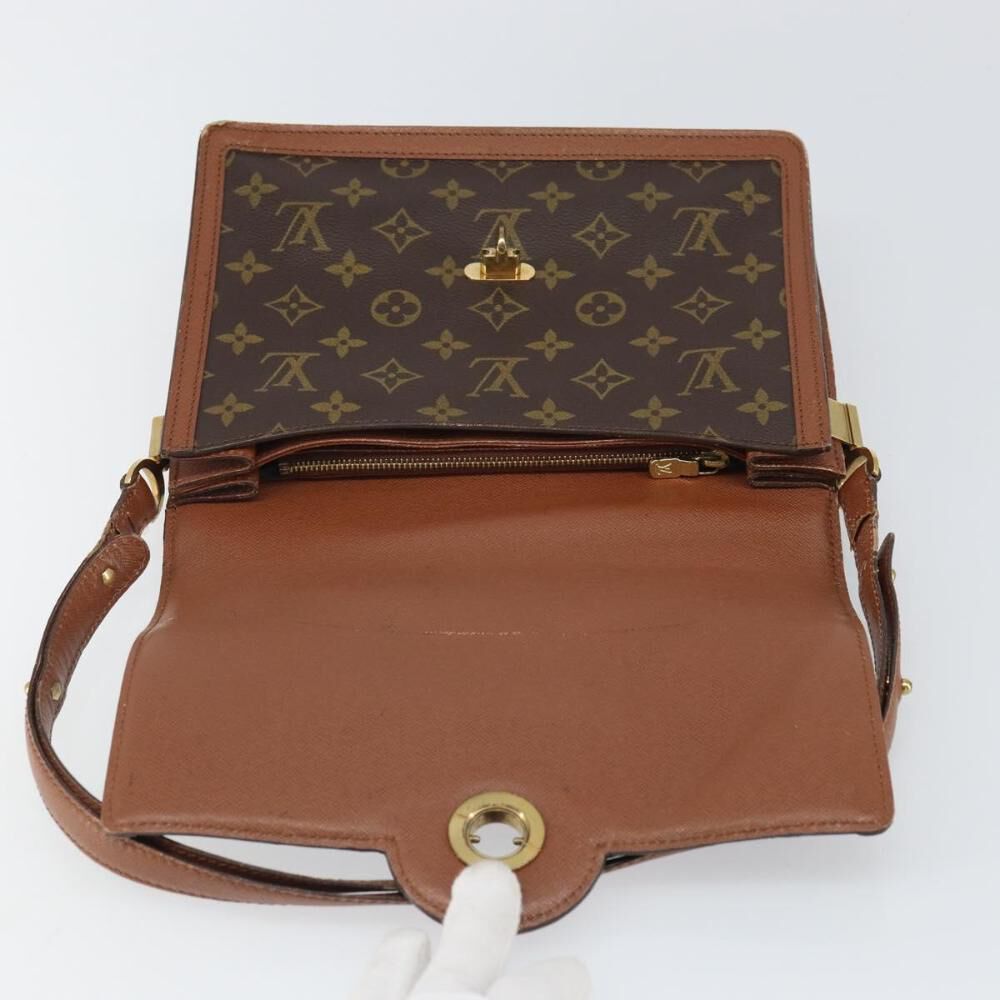Louis Vuitton Raspail