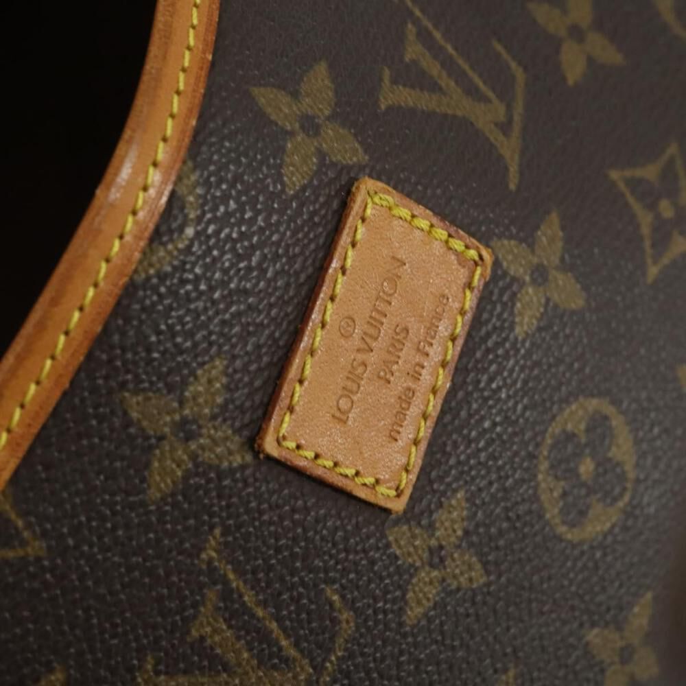 Louis Vuitton Saumur