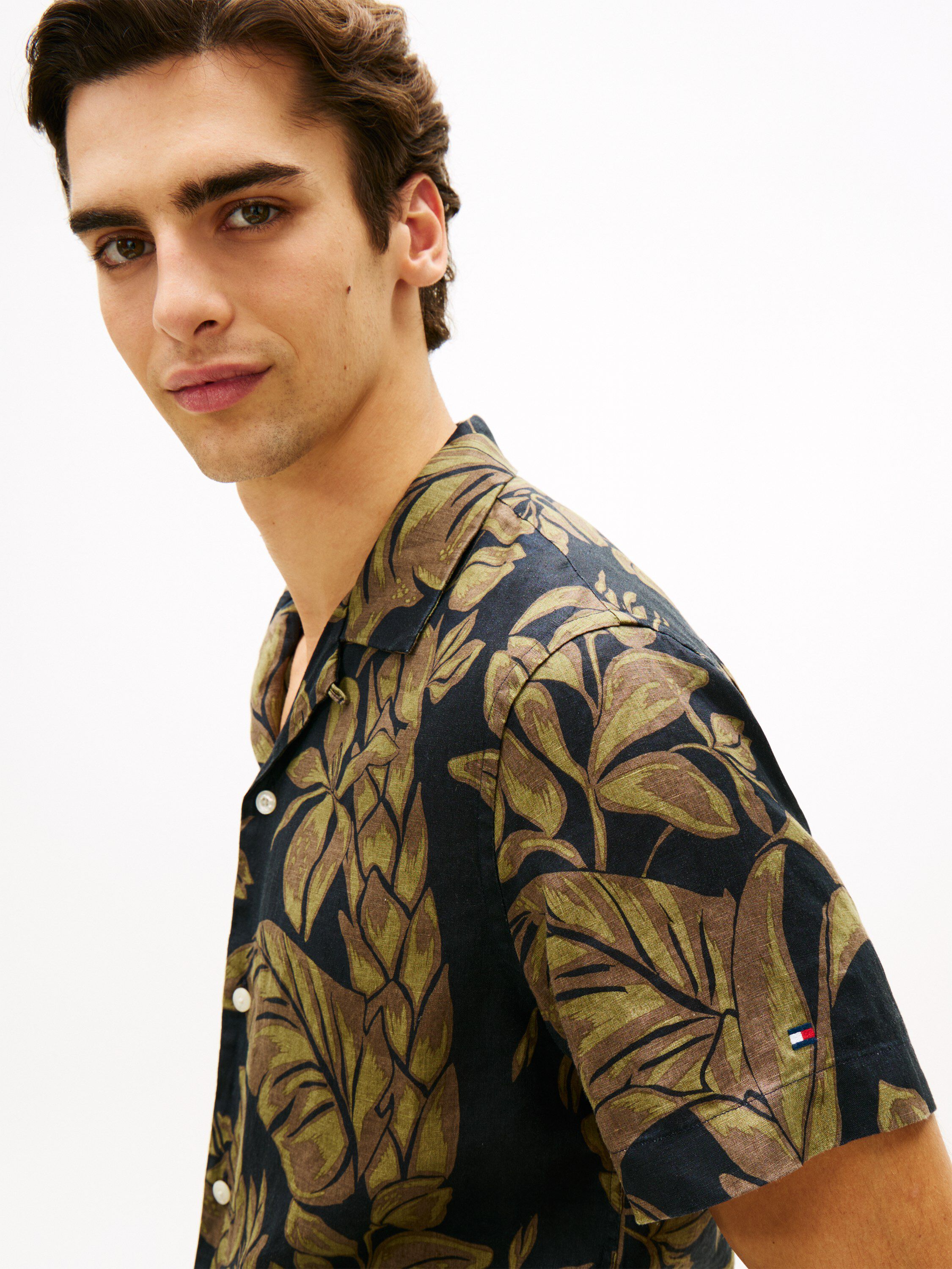 Regular Fit Floral Print Linen Short Sleeve Shirt