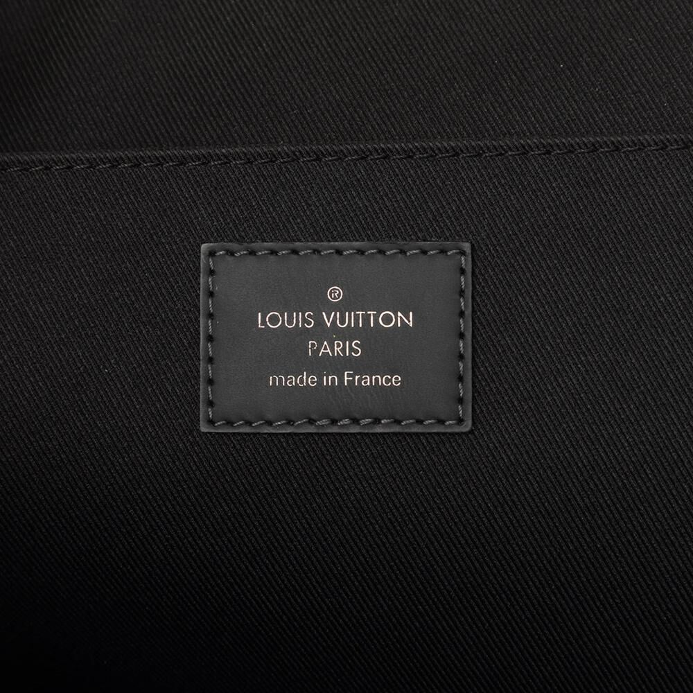 Louis Vuitton Clutch