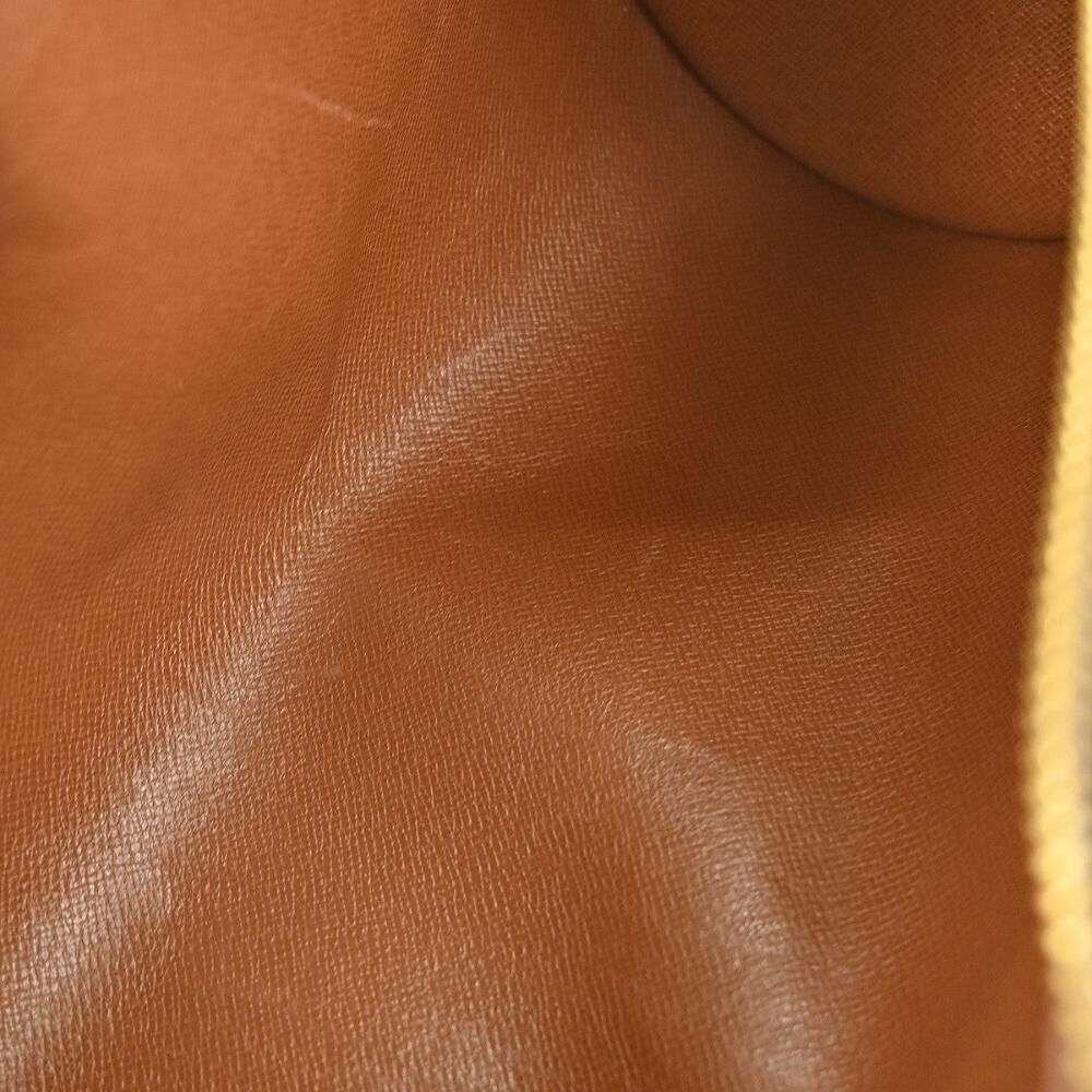 Louis Vuitton Papillon