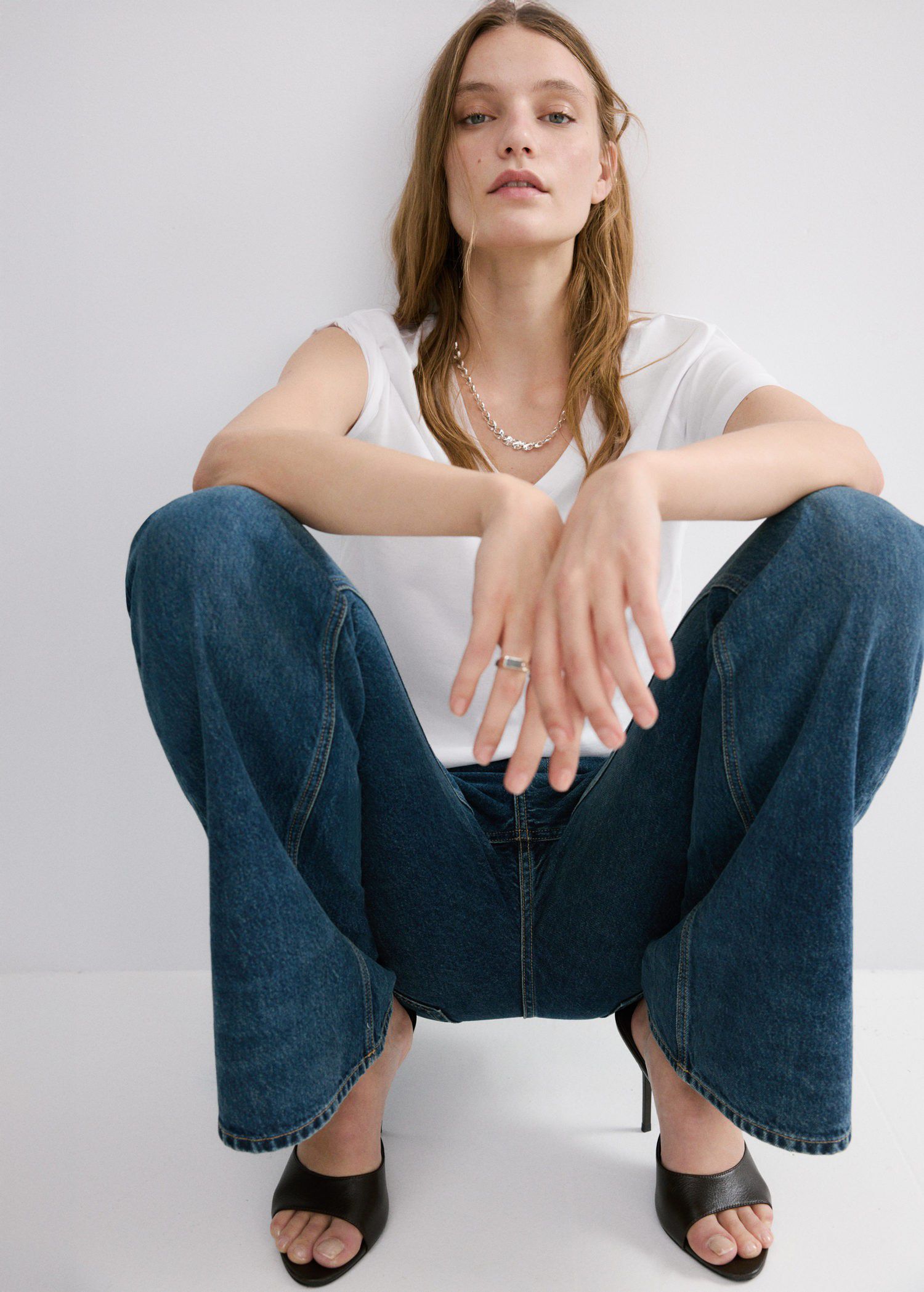 V-neck cotton T-shirt