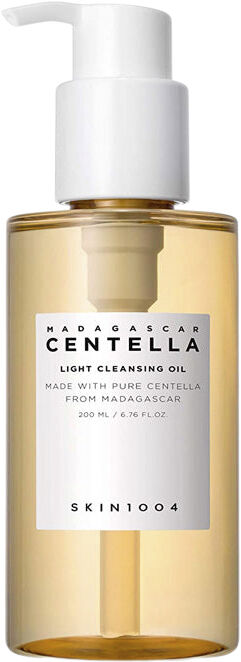Madagascar Centella Light Cleansing Oil