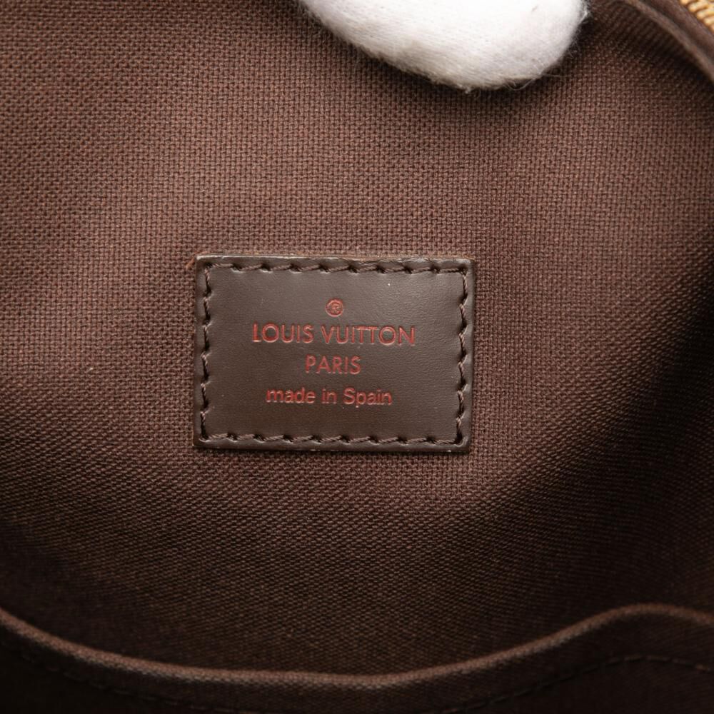 Louis Vuitton Beaubourg