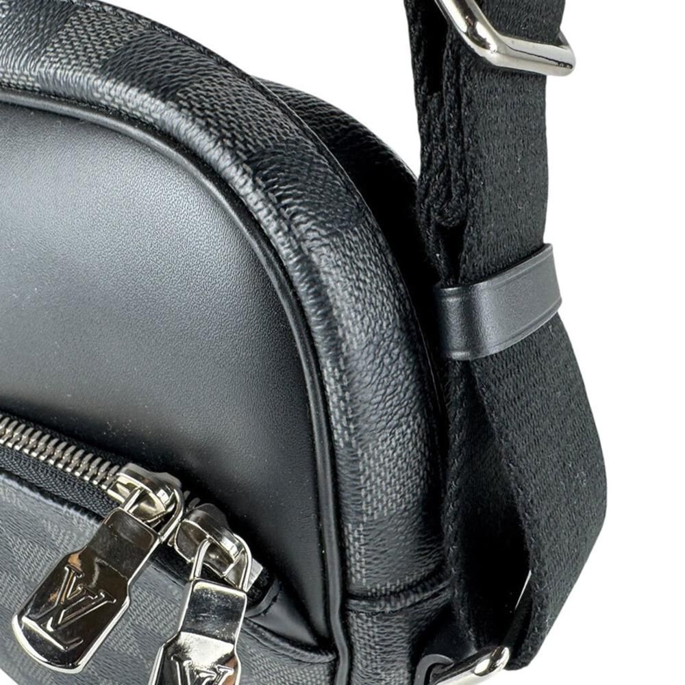 Louis Vuitton Shoulder Bags