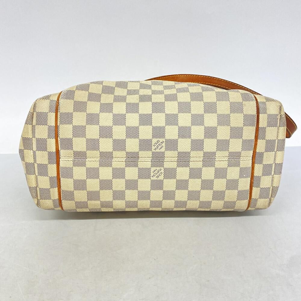 Louis Vuitton Totally