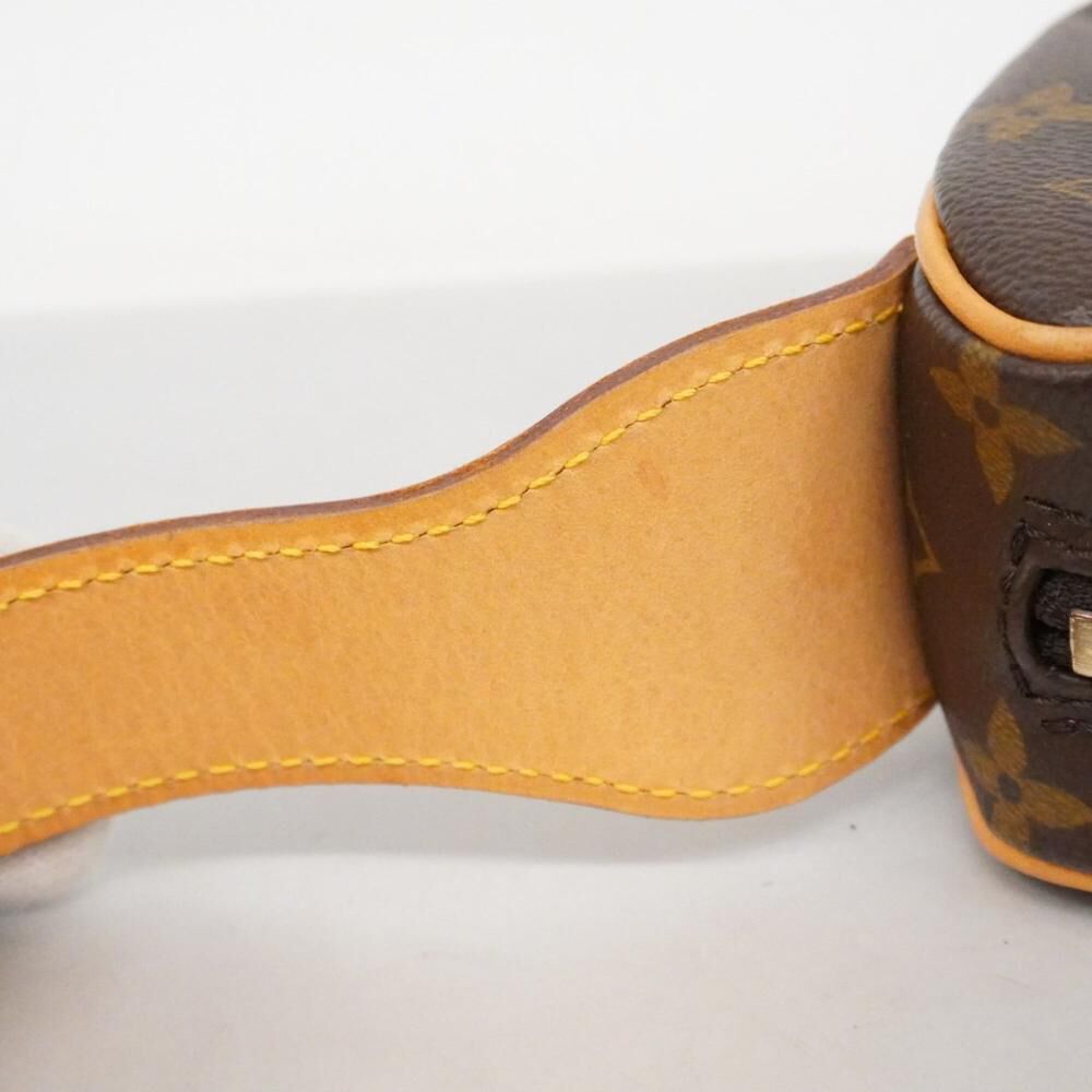 Louis Vuitton Croissant