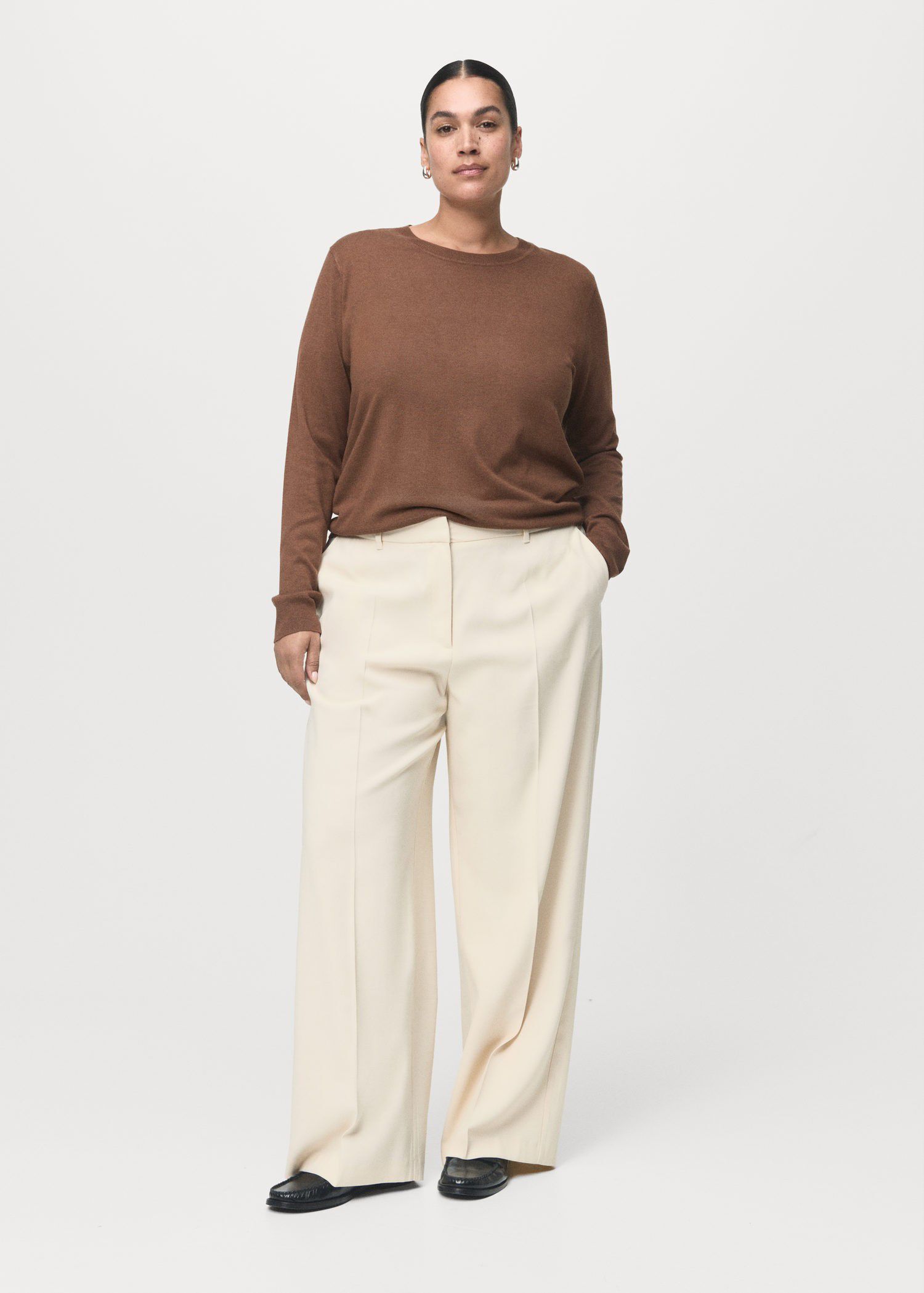 Fine-knit crew-neck sweater