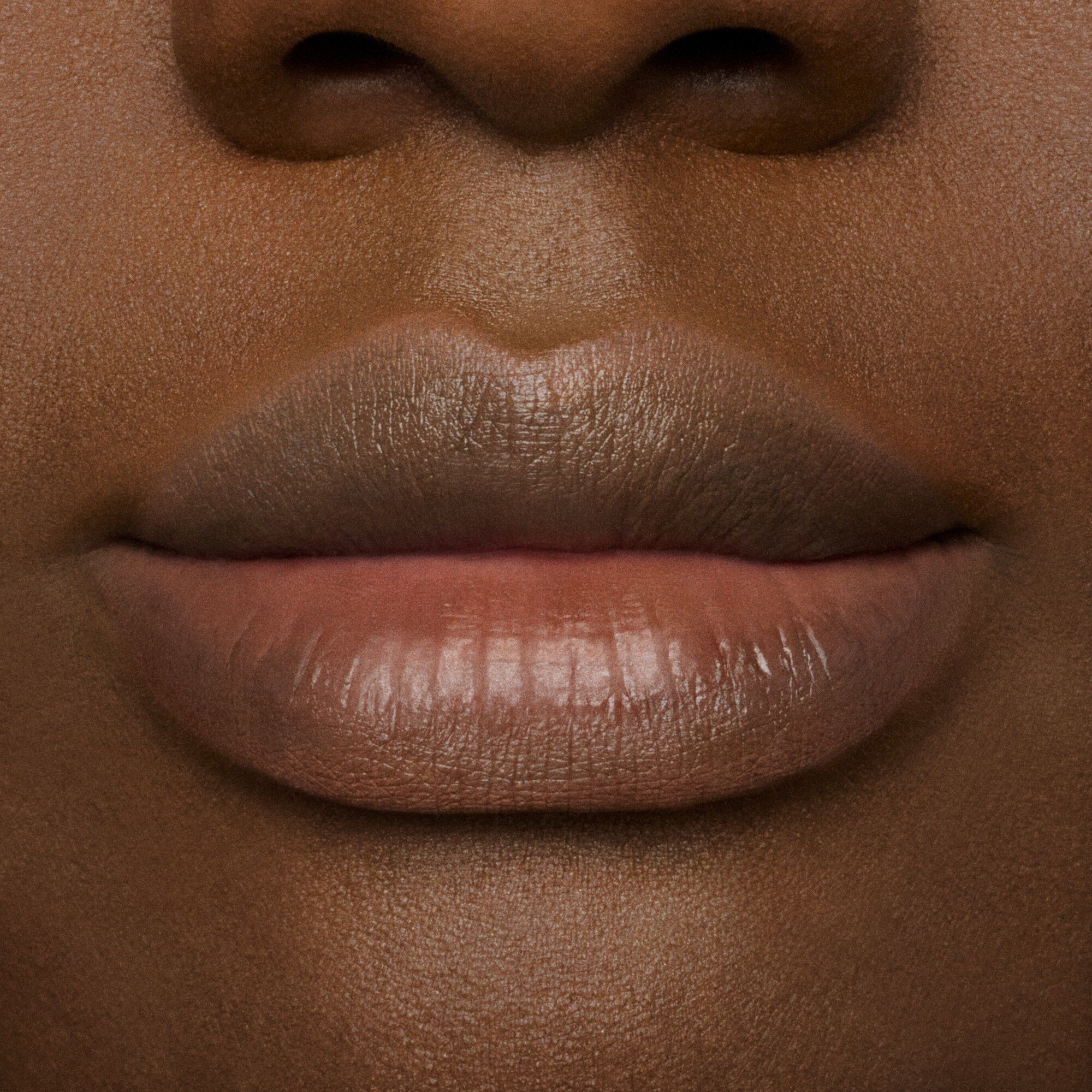 LIPGLAZER GLOSSY LINE-C. 25GM/0OZ
