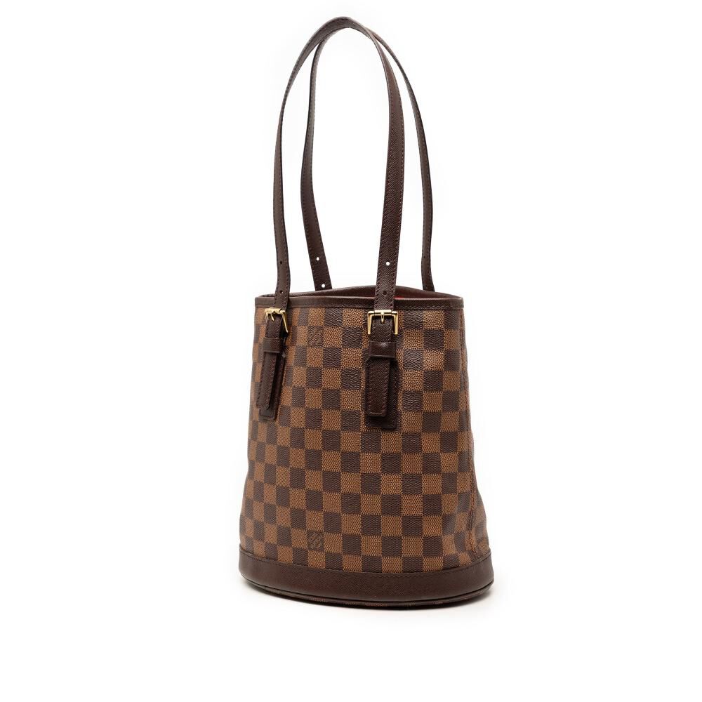 Louis Vuitton Marais