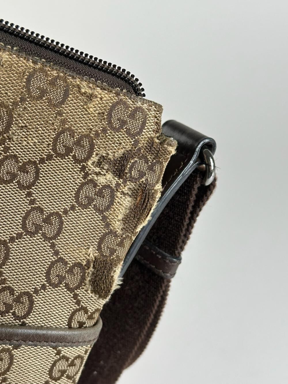 Gucci Shoulder Bag