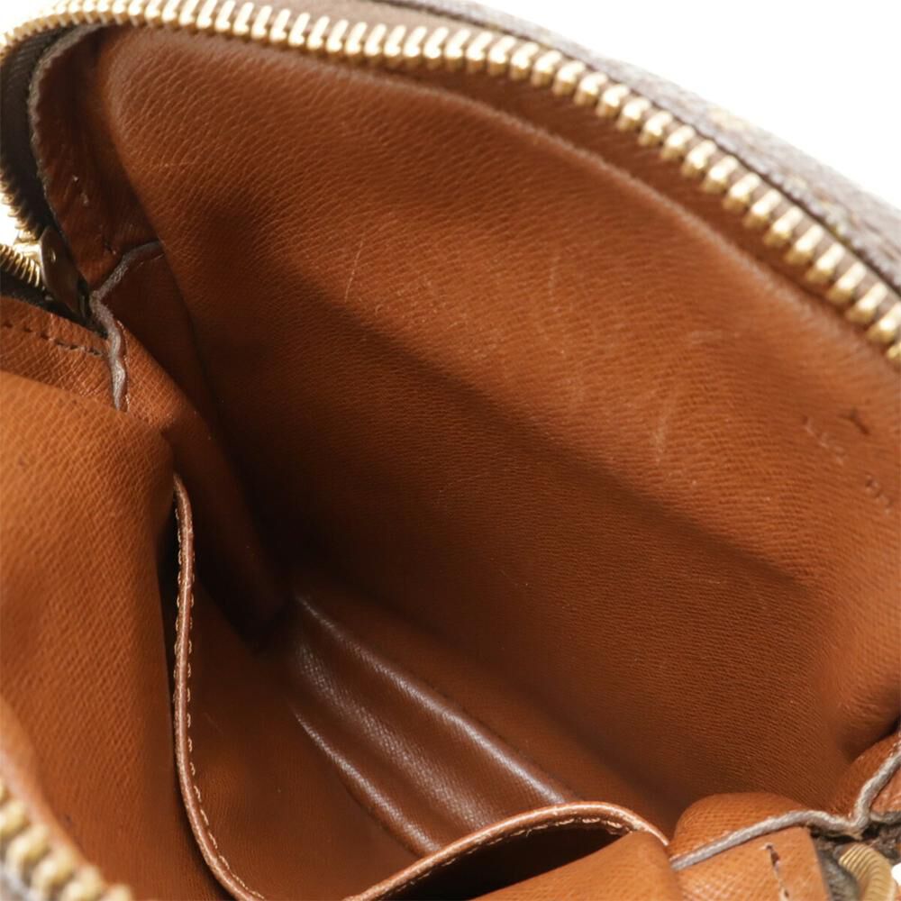 Louis Vuitton Shoulder Bags