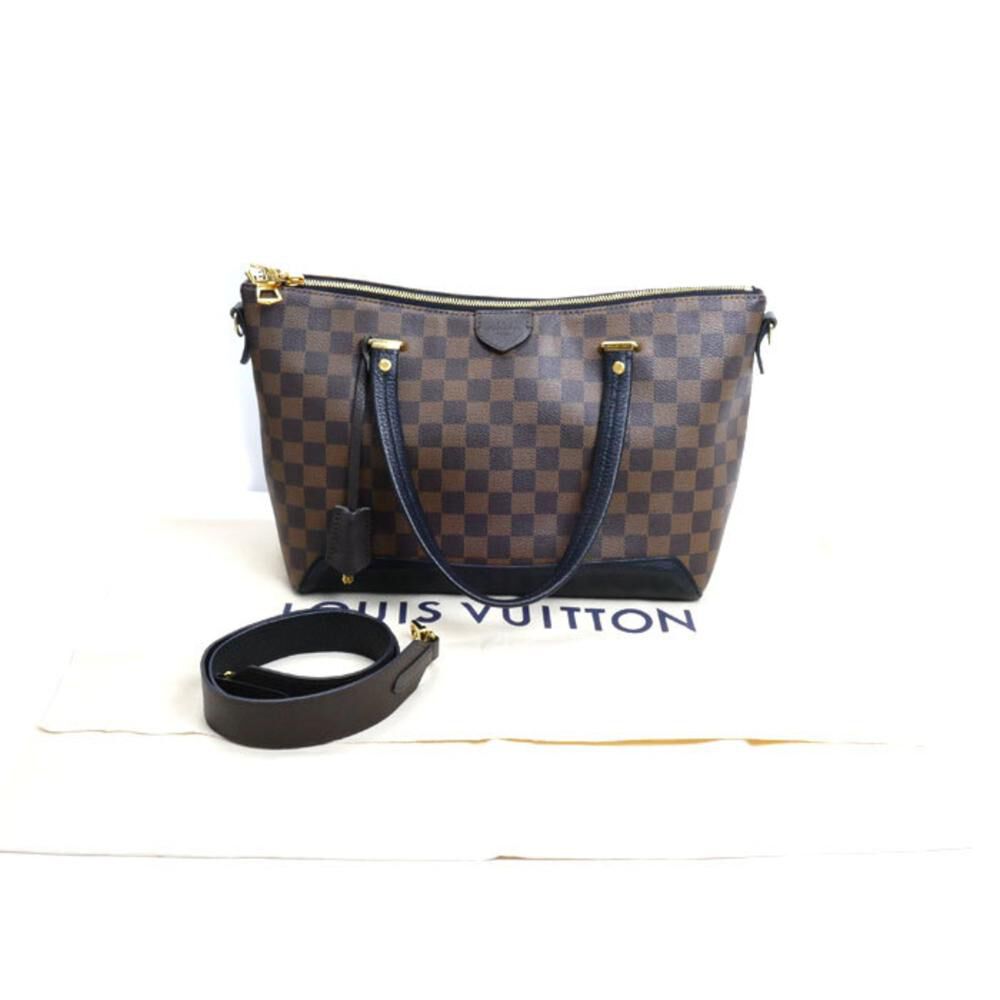 Louis Vuitton Shoulder Bags
