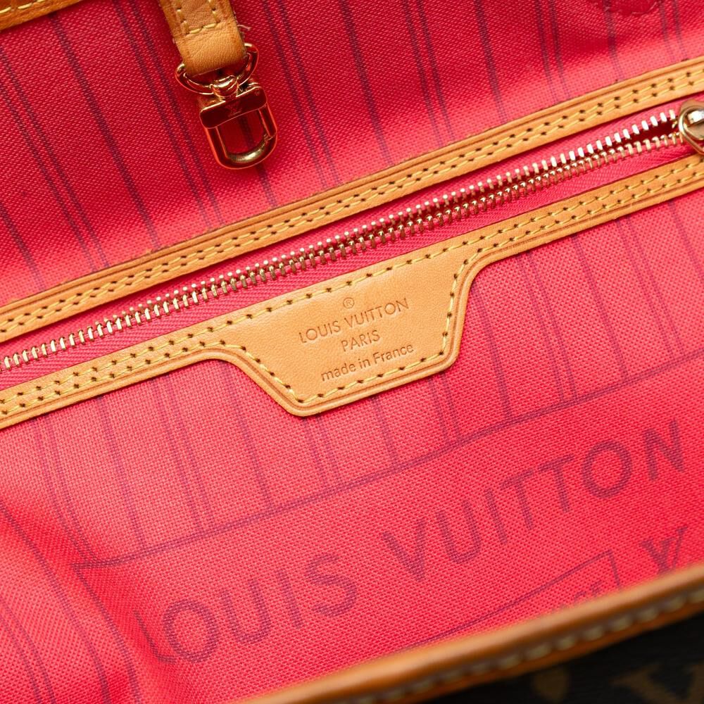 Louis Vuitton Neverfull