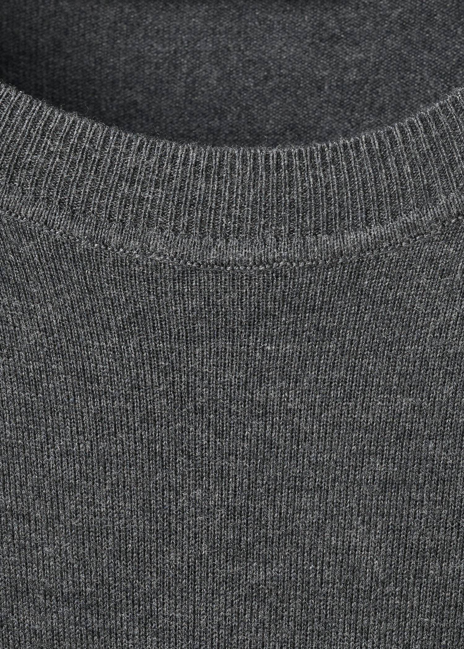 Fine-knit crew-neck sweater