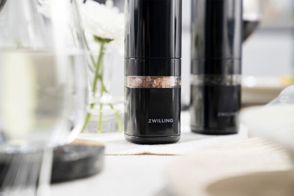 Enfinigy Elektrisk kryddkvarn Svart