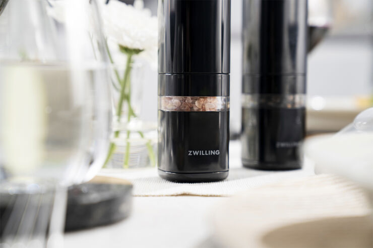 Enfinigy Elektrisk kryddkvarn Svart