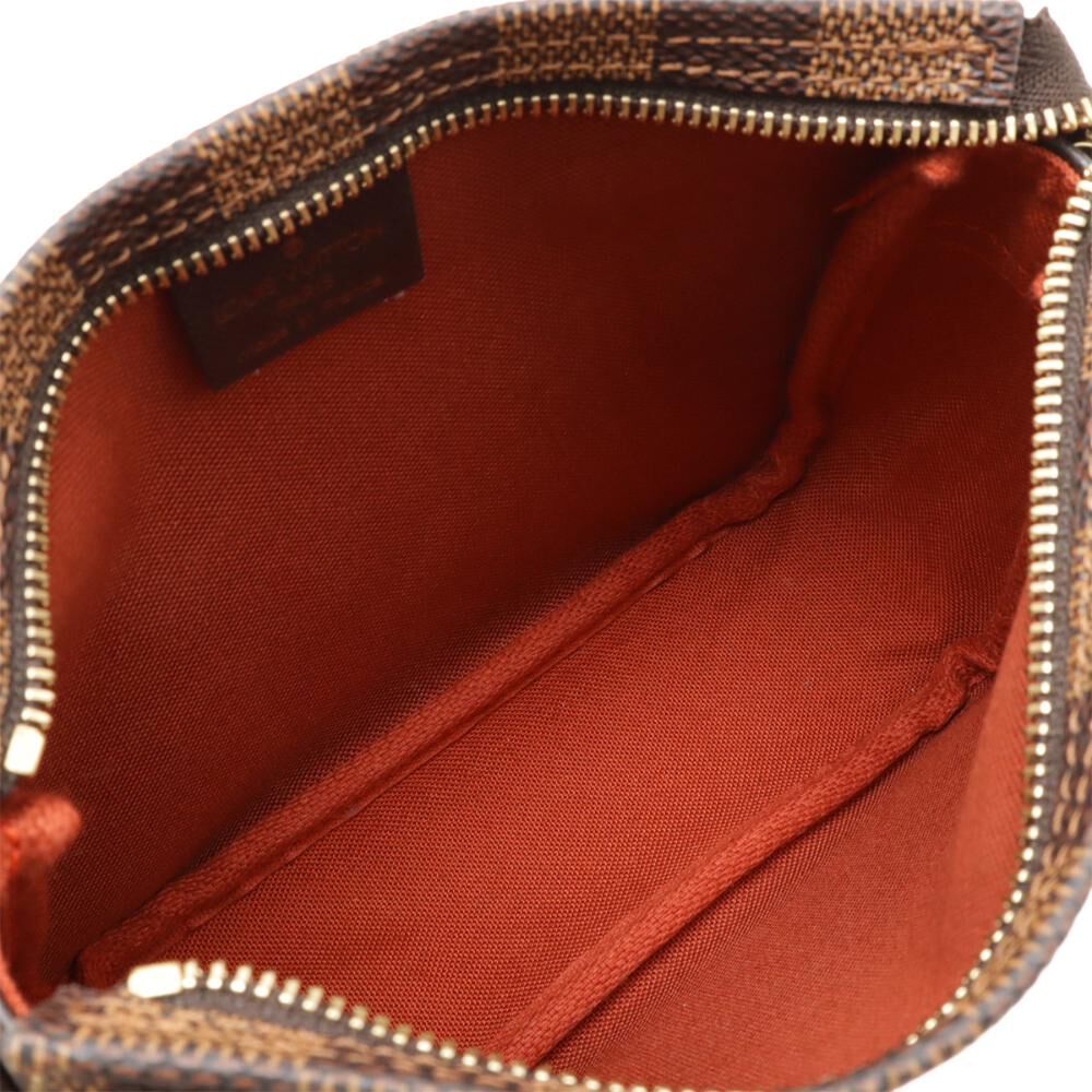 Louis Vuitton Trousse Makeup