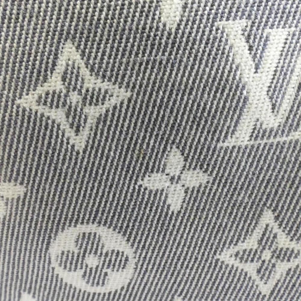 Louis Vuitton Speedy