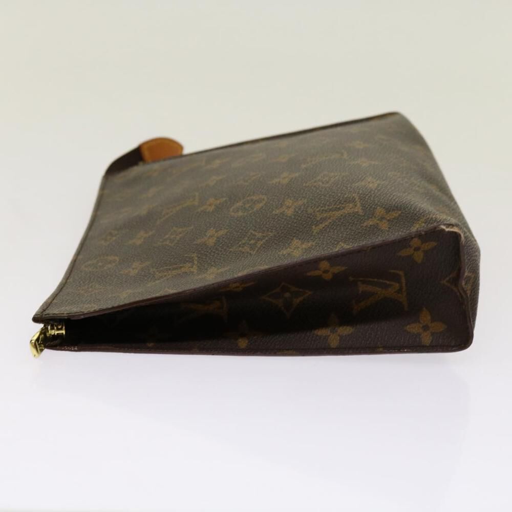 Louis Vuitton Poche Toilette