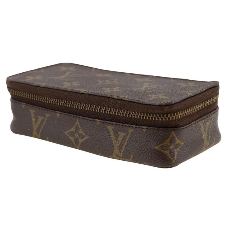 Louis Vuitton Pouch