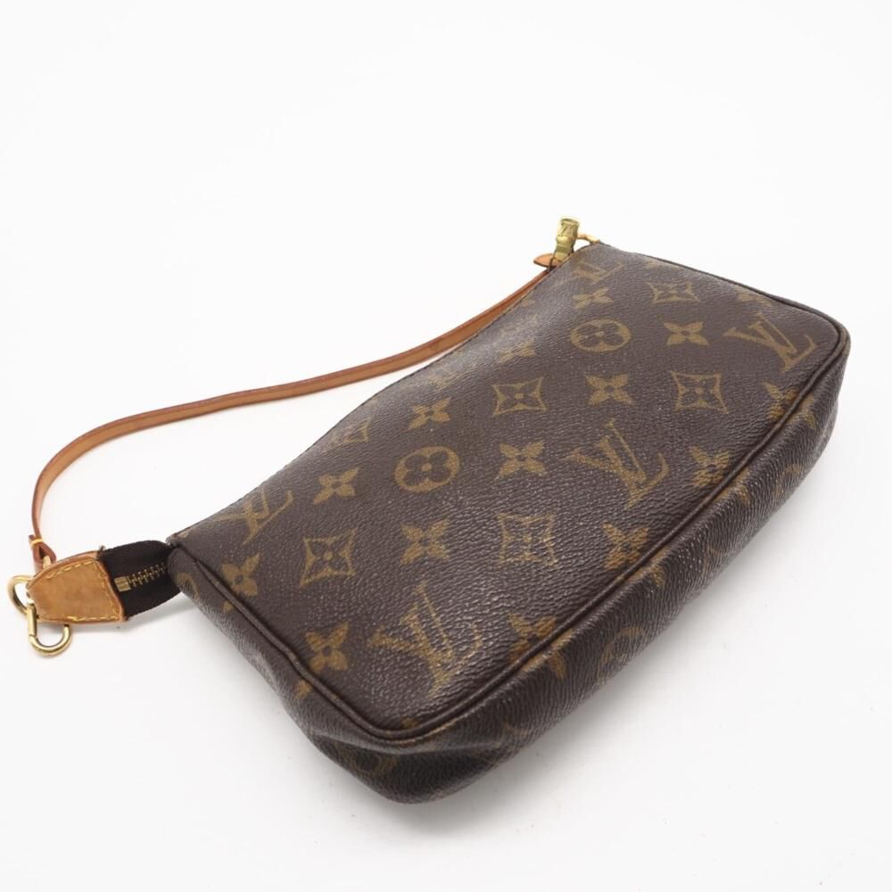 Louis Vuitton Pochette Accessoires
