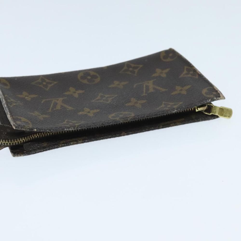 Louis Vuitton Pouch