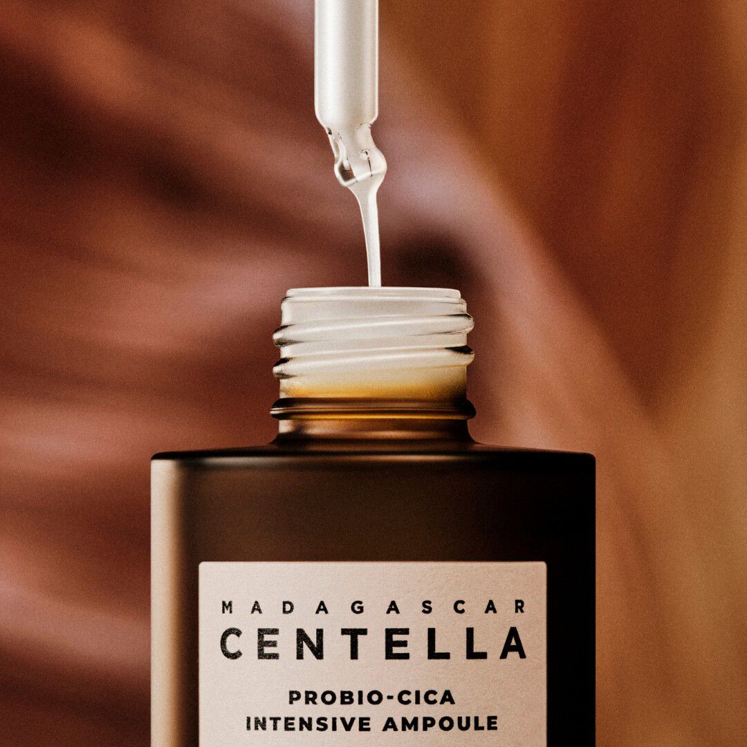 Madagascar Centella Probio-Cica Intensive Ampoule 30ml.