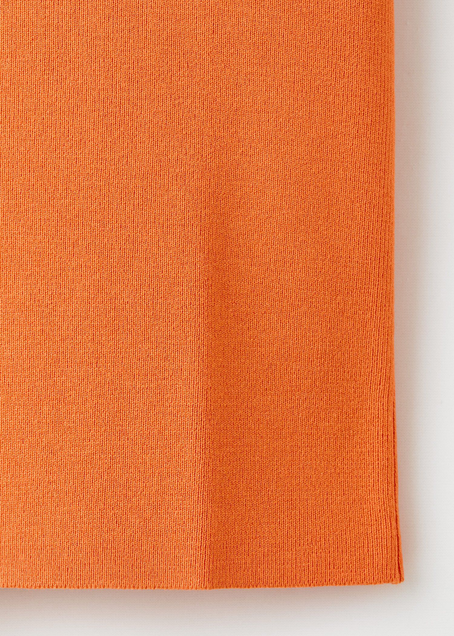 Fine-knit top
