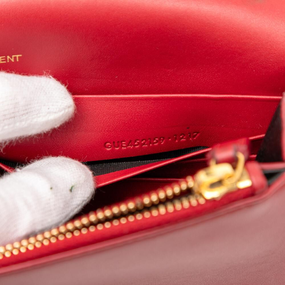 Yves Saint Laurent Wallet On Chain
