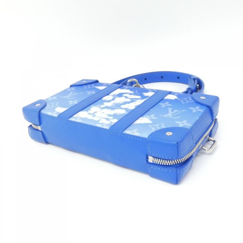 Louis Vuitton Shoulder Bags