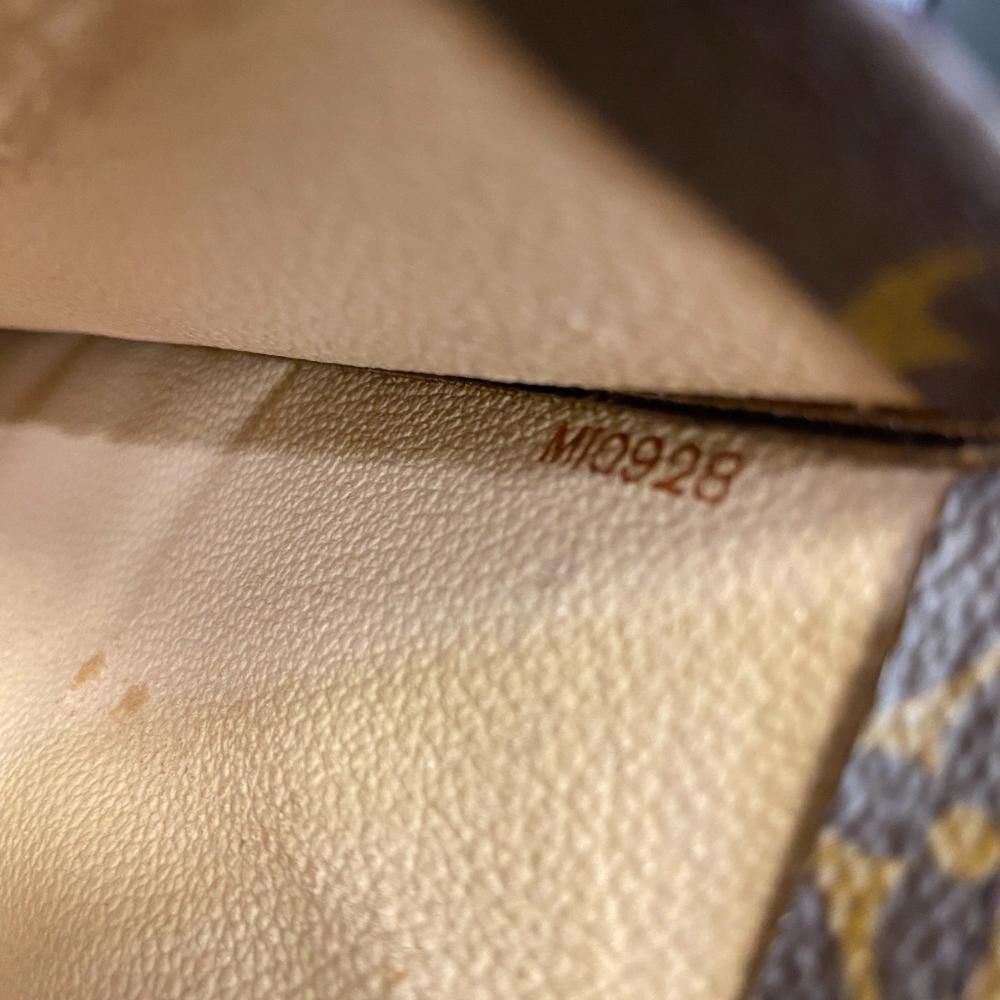 Louis Vuitton Sac Plat